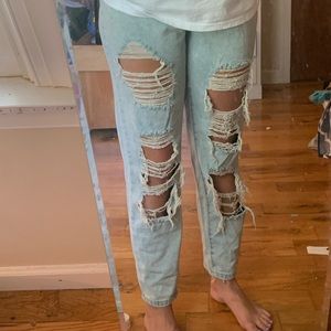 Light wash high waisted ripped mom jeans